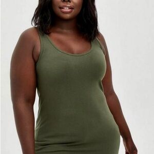 TORRID Bright Green Foxy Double Scoop Basic Tank Top NWT Casual  / Plus 6X - 30